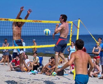 Beach-Volleyball auf Usedom